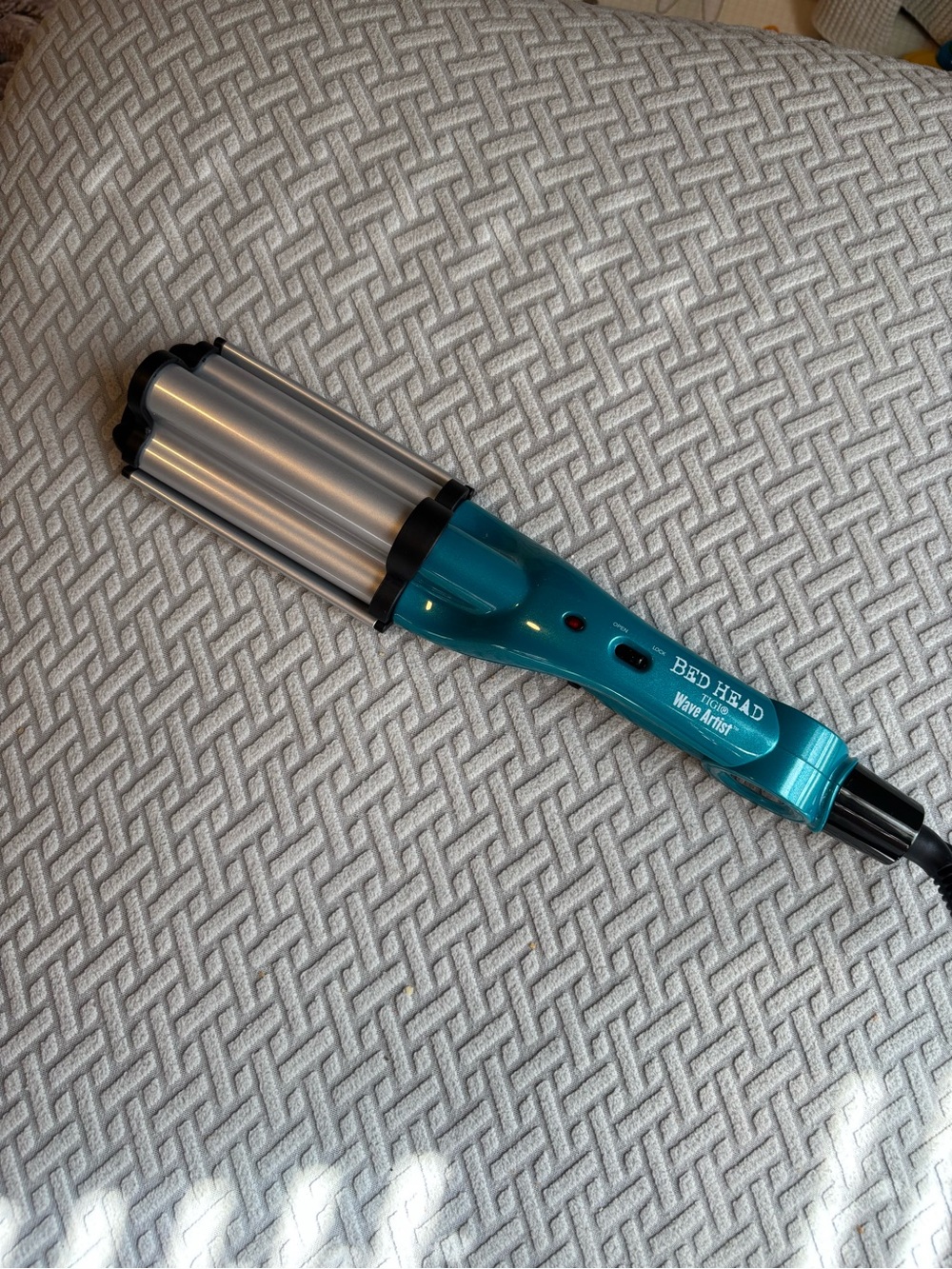 BedHead Hair Waver - Teal and Silver